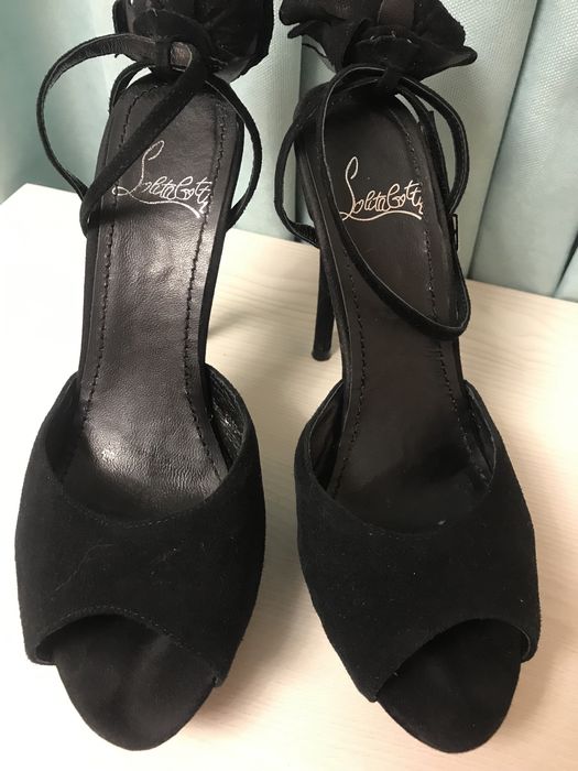 Замшеві босоніжки 38 р