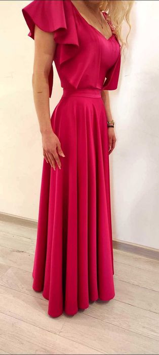 Suknia balowa dwu częściowa