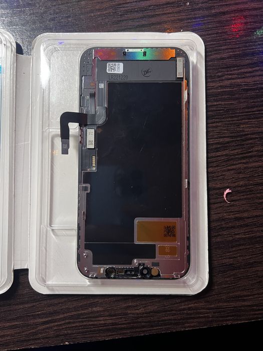 Дисплей для iPhone 12/12pro