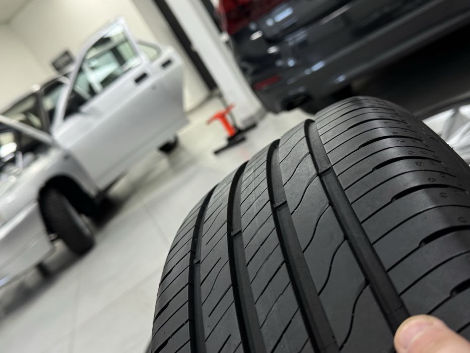 Колеса шини диски в зборі volkswagen 215 55 17
