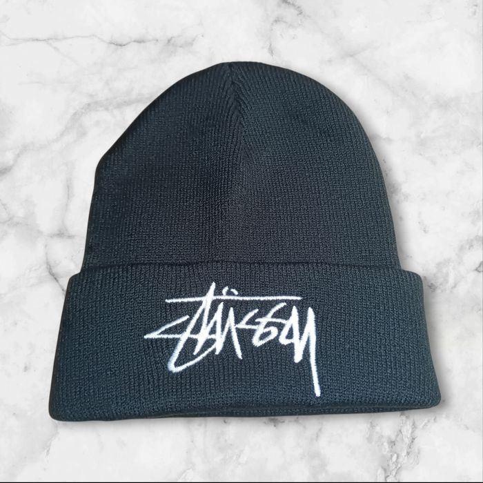 Зимова шапка Stussy