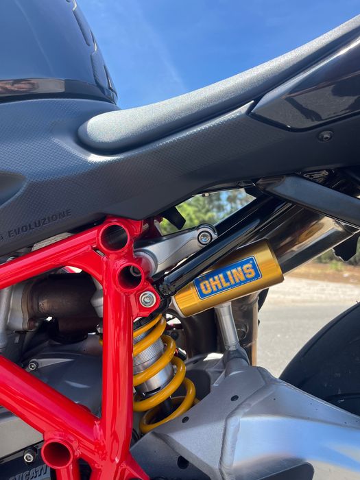 Ducati 1098s com suspensão Öhlins original