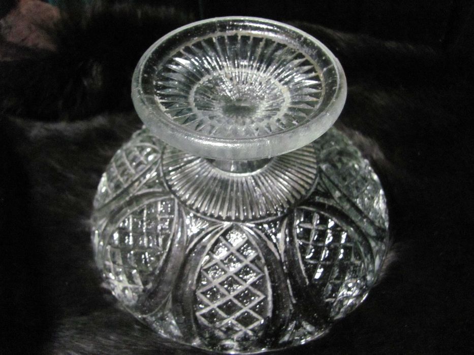 Мальцовская конфетница. Из каталога! Идеальная сохранность!