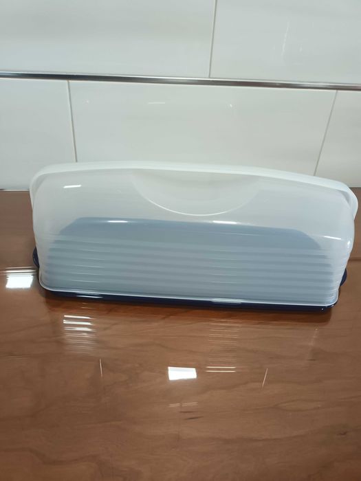 Porta bolos tupperware