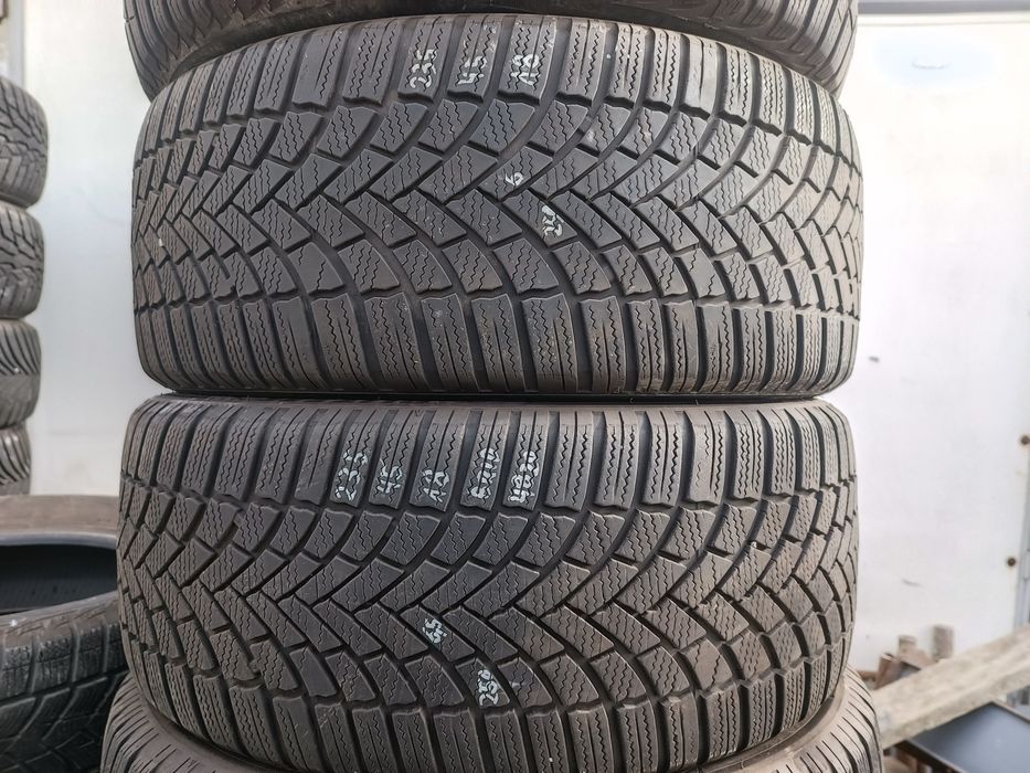 2X opony zimowe Bridgestone 235/45/18