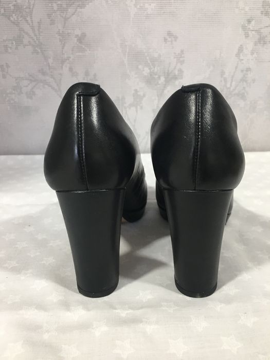 Туфлі clarks 37 розмір