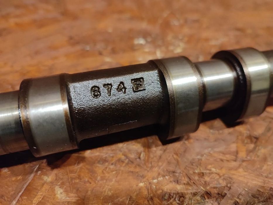 bmw e46 / e60 / e90 / e87 / e83 / e81 / e84 oryginalny wałek rozrząd