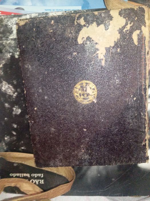 Lote de livros  mais revistas de avião