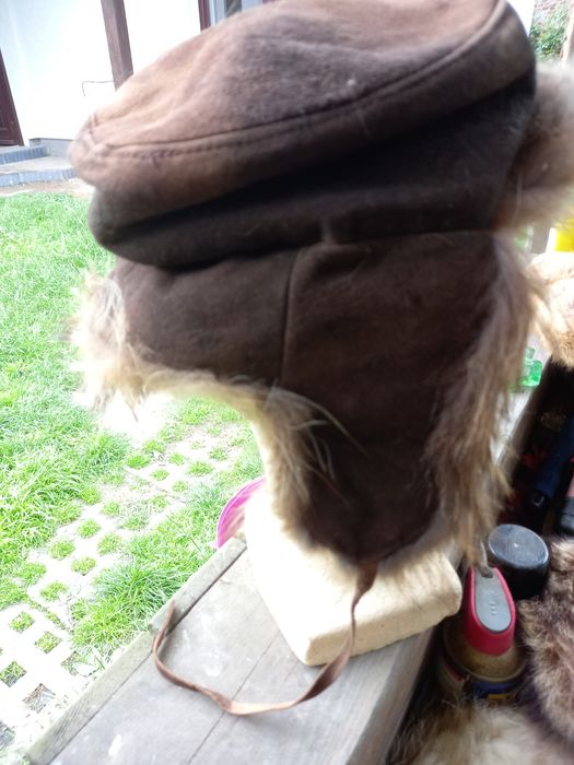 Czapka z lisa z daszkiem