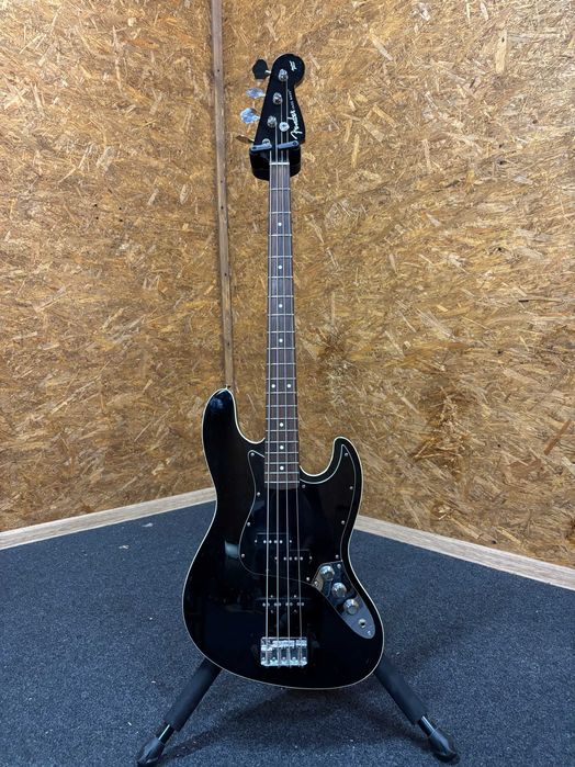 Fender Japan Aerodyne Jazz Bass おまけ付き 2006 Fender Japan Aerodyne Jazz Bass AJB-66 Black | Guitar Chimp
