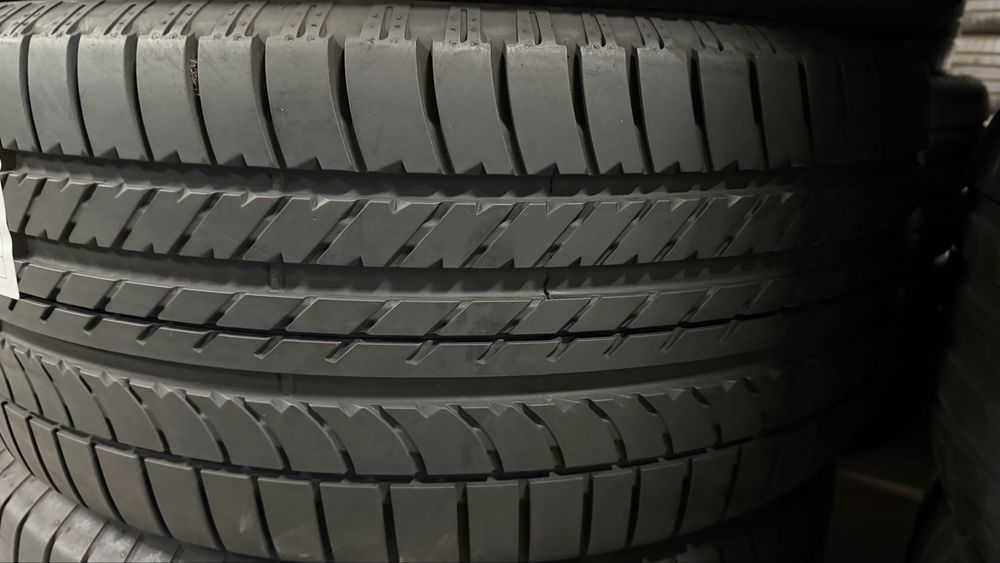шини б.у літні 295/40 R22 - GOODYEAR - Eagle F1 SUV склад шин