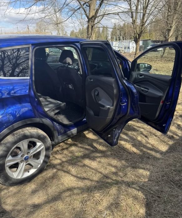 Продам Ford escape 2012