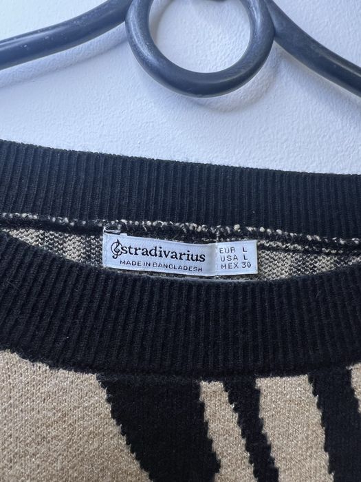 brązowo-czarny sweter w zwierzęcy print Stradivarius L