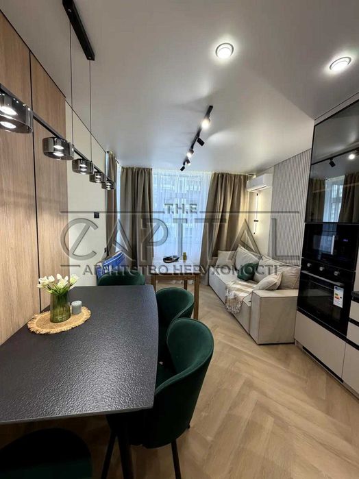 Продаж / Квартира / ЖК Варшавський 2, вул. Олександра Олеся - Вид 2
