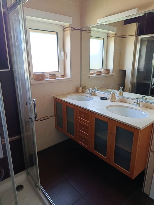 2 Quartos para arrendar em Pousos, Leiria (entrada a partir de Julho)