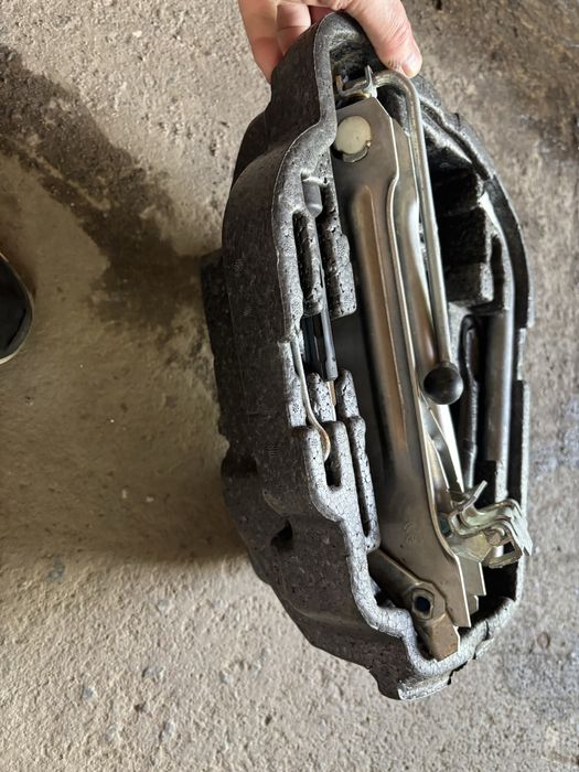 домкрат, на VW, AYDI  шкода , ,гольф,