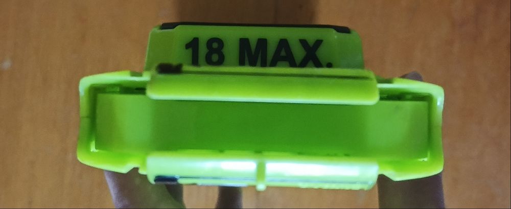 NERF Rayven CS-18 автомат на батарейках