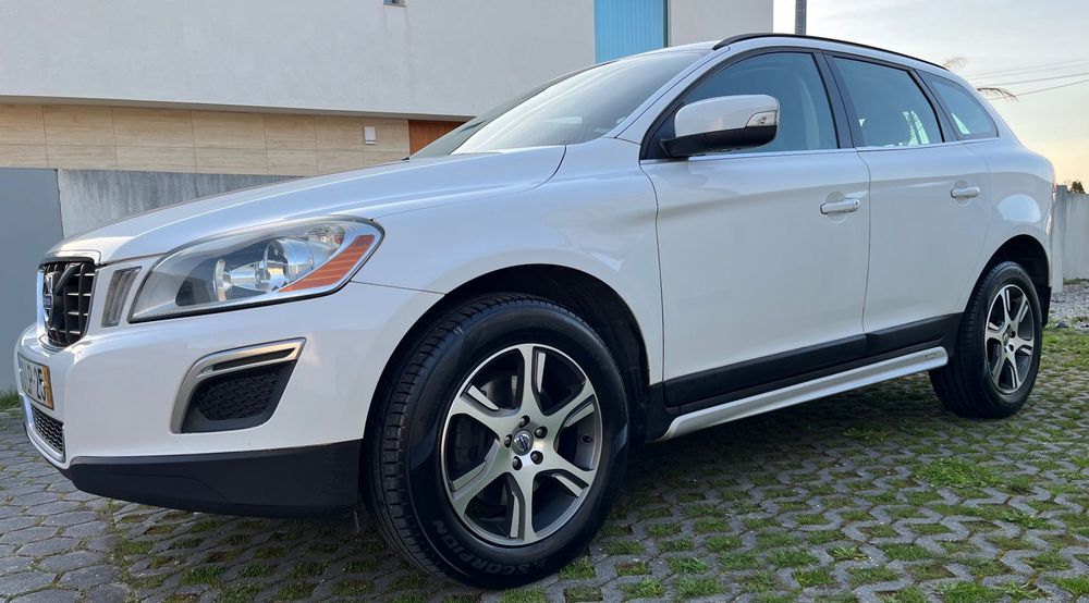Volvo XC60 2.0 D3 Drive Momentum Start/Stop