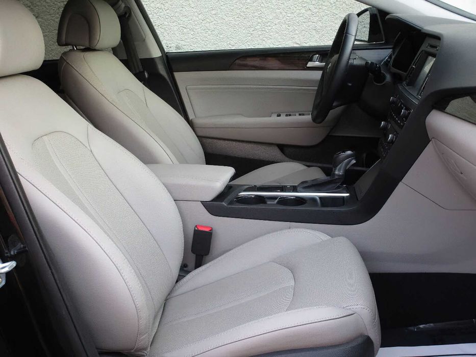 Hyundai Sonata      2016