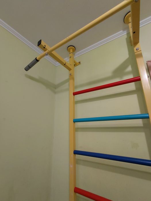 Шведская стенка металическая