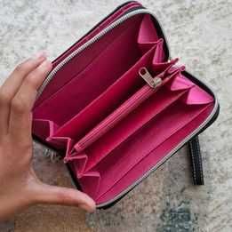 Porta moedas / documentos Minnie - Novo