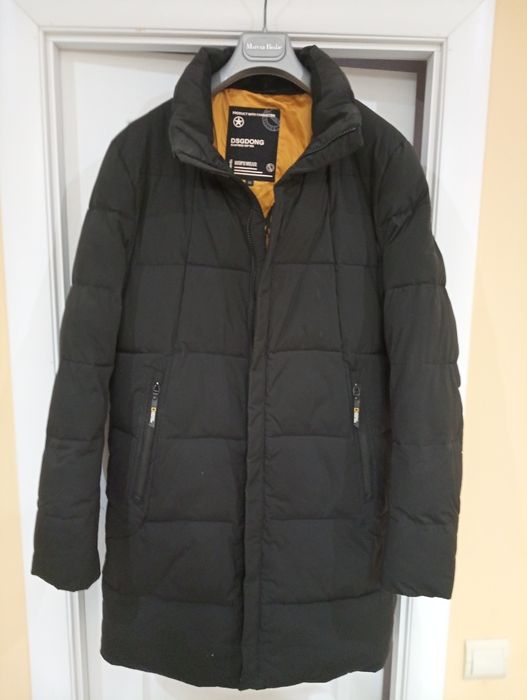 Продам зимову куртку(