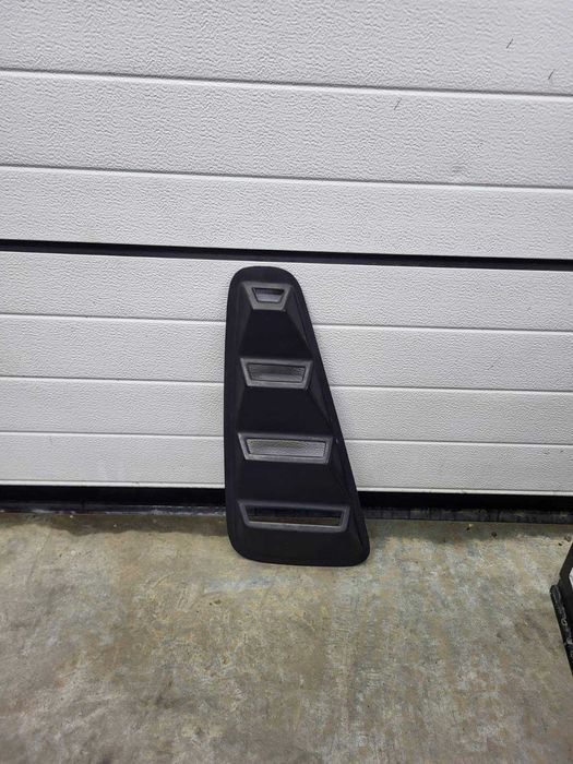 Skrzela tylnych szyb LEWE Ford Mustang gen V 2010, 2012, 2014 Nr.4