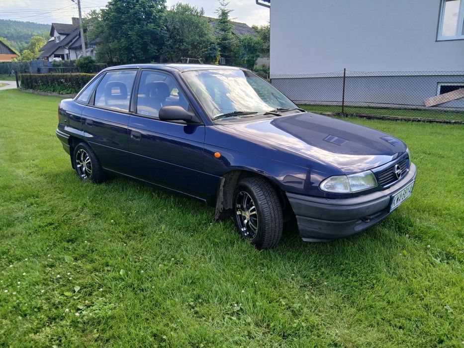 Sprzedam Opel Astra 1.4 benzyna