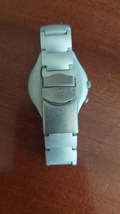 Relógio Swatch Preteado