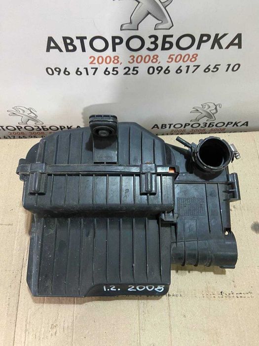 Корпус повітряного фільтру пежо 2008 1.2