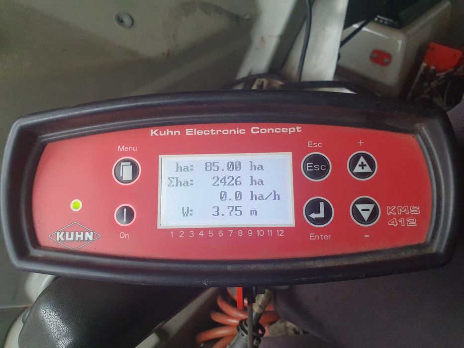 Siewnik do kukurydzy 6 rzędowy Kuhn Planter 3