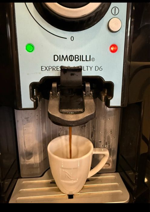 Máquina de Café Expresso Dimobilli  D664740416642049124
