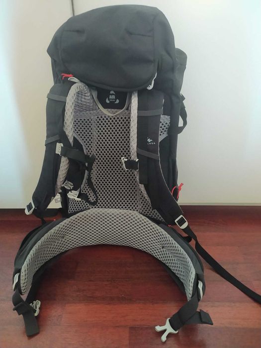 Mochila Quechua Forclaz 20 Air (Trekking/ Caminhada de Montanha)