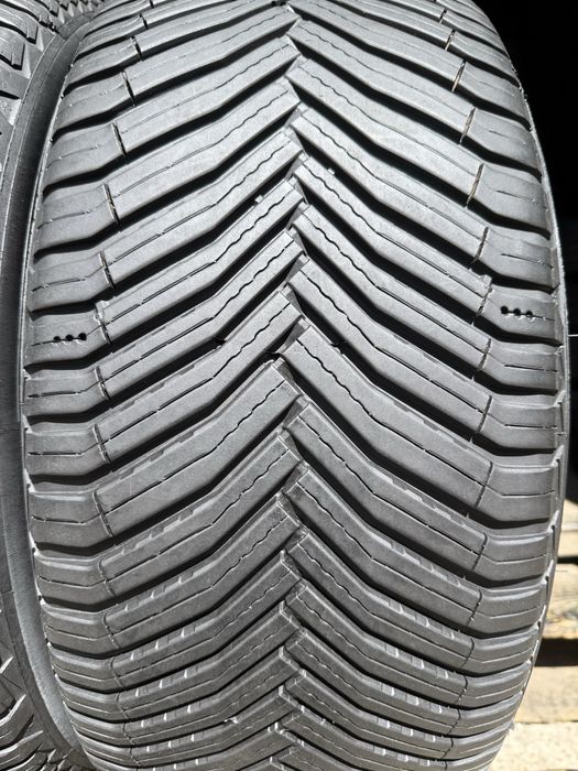 255/45 R19 Michelin CrossClimate 2 SUV 2шт. 95+% 2024