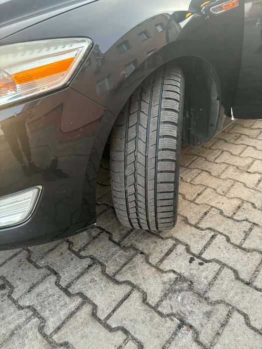 Samochód marki Ford