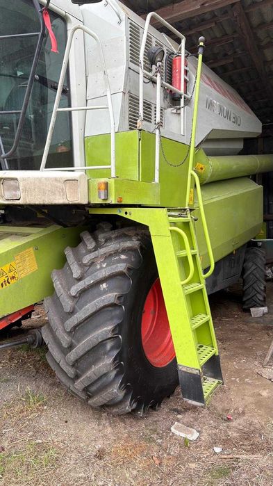kombajn  claas Medion 310