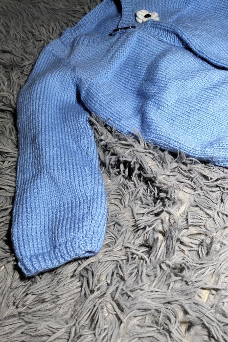 В'язана кофта (кардиган) для дівчинки(12-18міс.), блакитна, стан відмінний