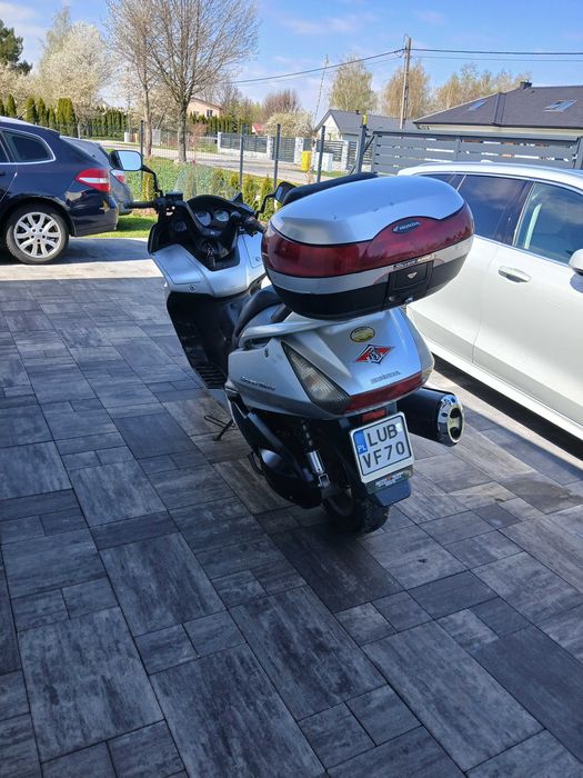 Skuter honda silver wing 600