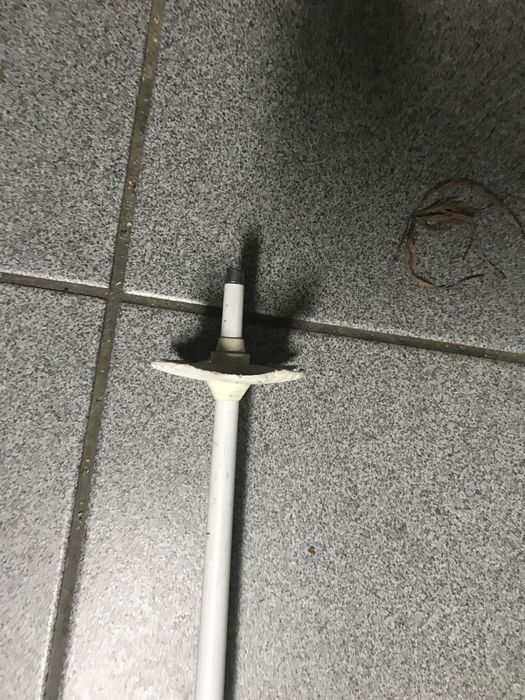 Bastão branco decathlon novo