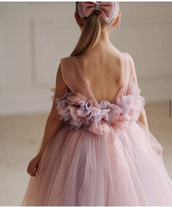 Сукня ніжна святкова 116-122 см, 5-7 років, на свято Новий рік