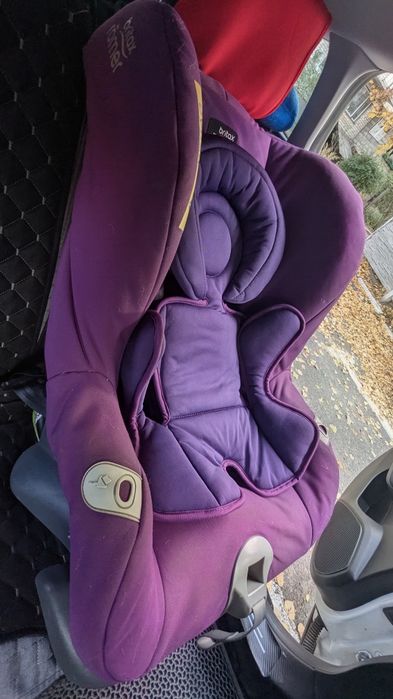 Дитяче автокрісло britax-romer chicco recaro