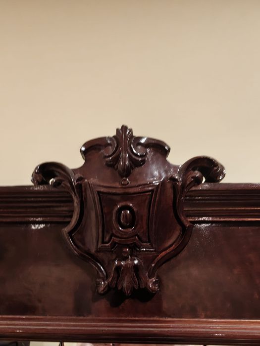 Móvel aparador madeira com espelho antigo