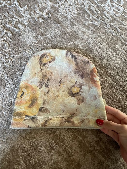 Шапка для дівчинки