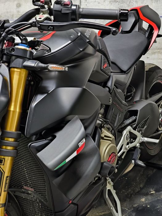 Ducati Streetfighter V4S