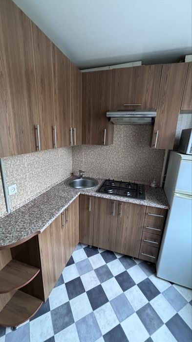 Оренда 2 кім квартири вул. Небесноі Сотні