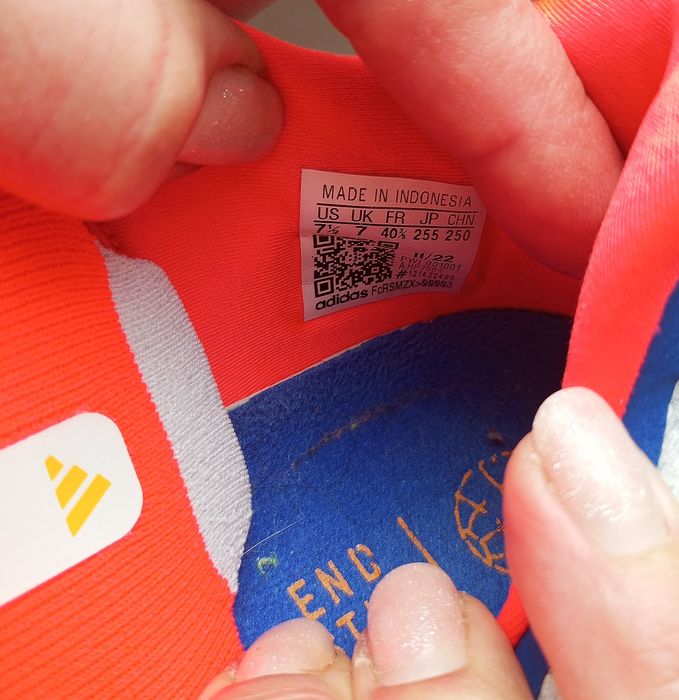 Кросівки adidas 4DFWD 2 у яскравому забарвленні Solar Red/Blue/White