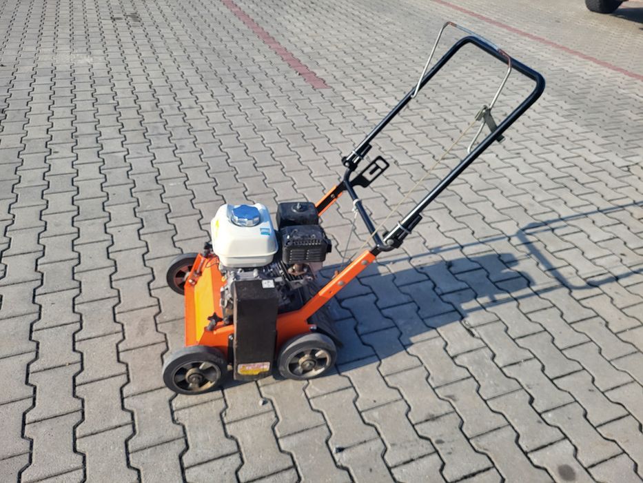 Wertykulator areator Eliet F401  Honda GX120