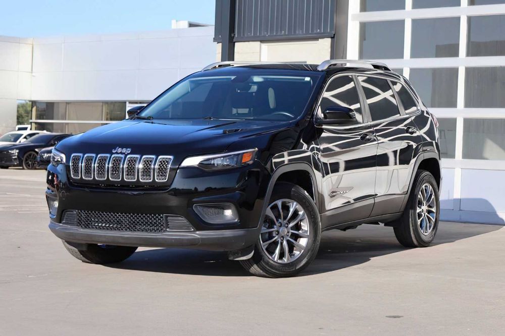 Jeep Cherokee      2020