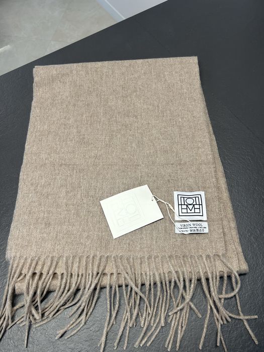 Комплект альпака шапка і шарф від Toteme