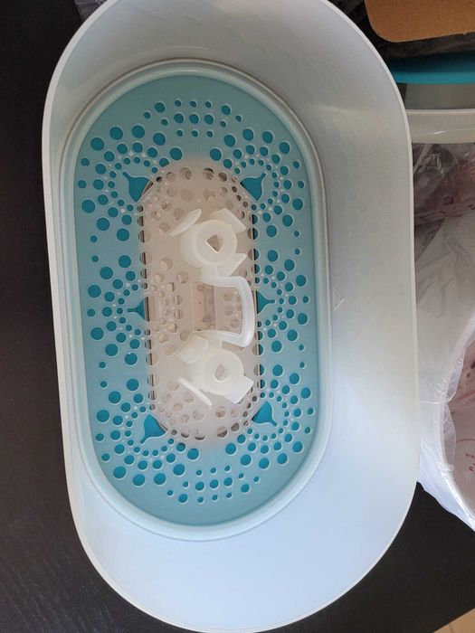 Avent 3-in-1 Electric Bottle/Pacifier Sterilizer + Avent Pacifier64398467393409122